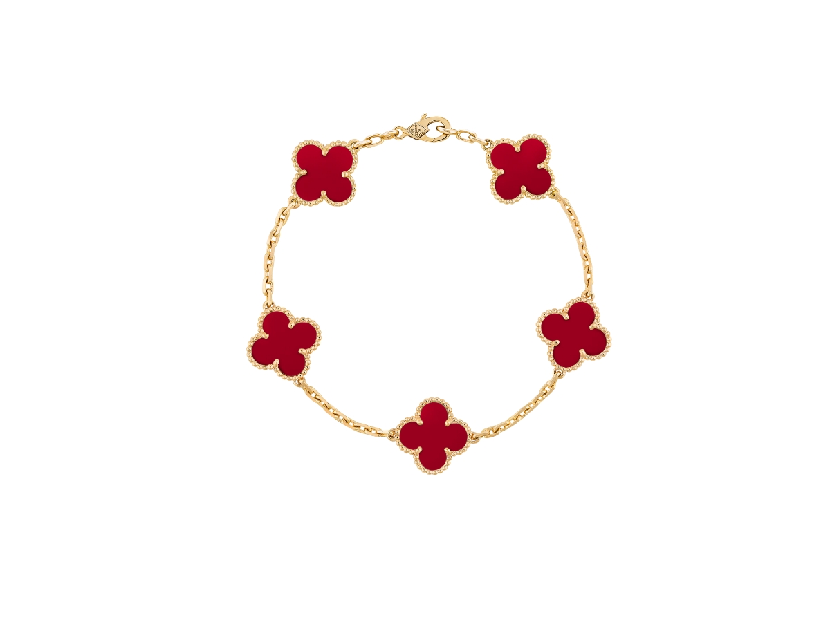 https://d2cva83hdk3bwc.cloudfront.net/vcard35500-van-cleef-arpels-vintage-alhambra-bracelet-5-motifs-yellow-gold-carnelian-1.jpg