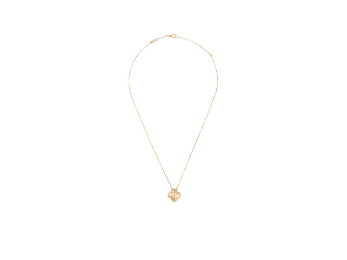 https://d2cva83hdk3bwc.cloudfront.net/vcarp4kl00-van-cleef-arpels-vintage-alhambra-pendant-yellow-gold-2.jpg