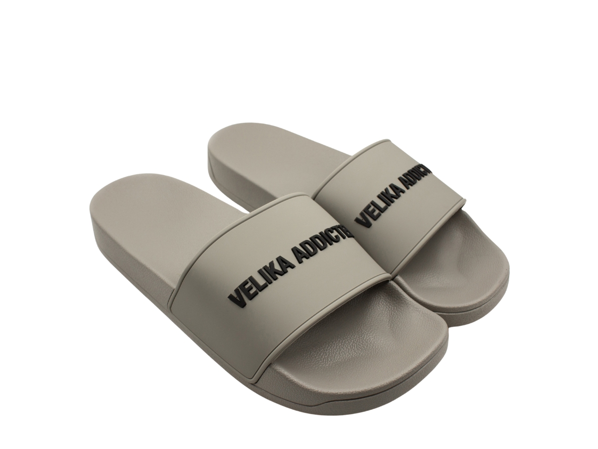 https://d2cva83hdk3bwc.cloudfront.net/velika-logo-slide-sandal-warm-grey-3.jpg