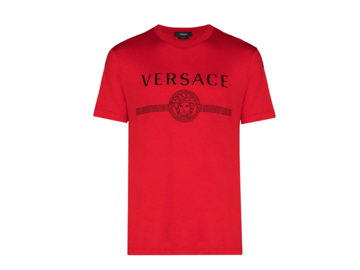 https://d2cva83hdk3bwc.cloudfront.net/versace-medusa-logo-t-shirt-red-1.jpg