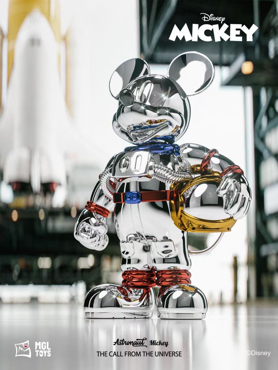 https://d2cva83hdk3bwc.cloudfront.net/vgt_vgt-x-disney-astronaut-mickey-space-commemorative-50cm-limited-edition-trendy-figure-5.jpg