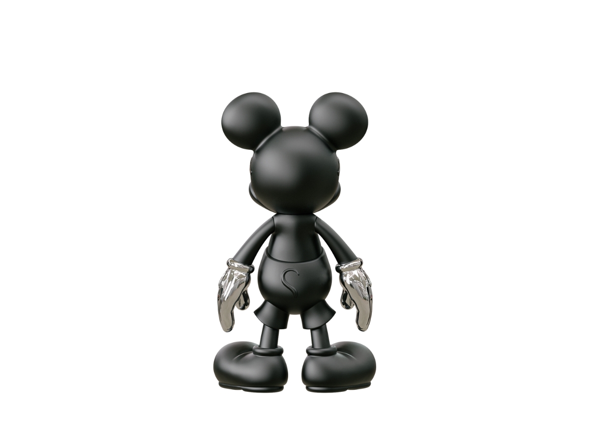 VGT x Disney genuine authorized EGO Mickey cyberpunk 200% hanging