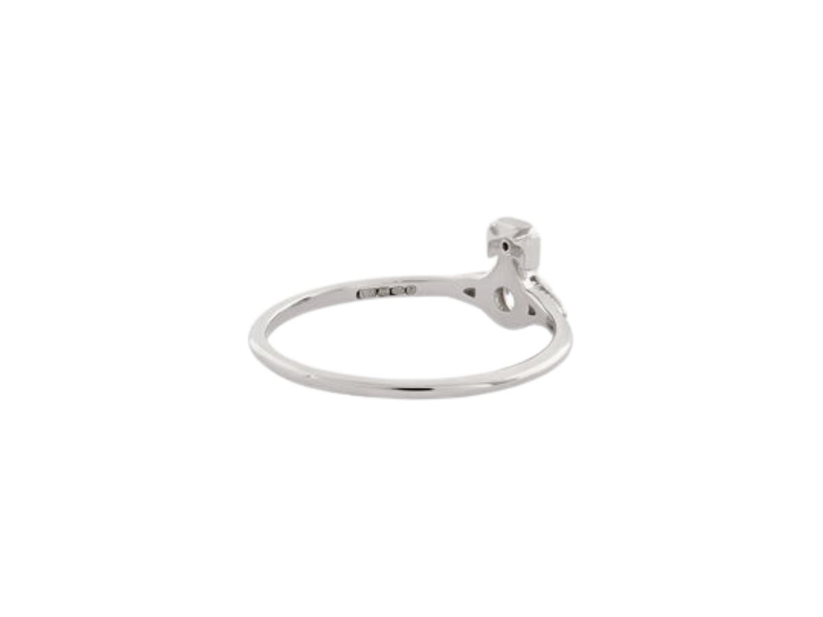 https://d2cva83hdk3bwc.cloudfront.net/vivienne-westwood-london-orb-ring-platinum-3.jpg