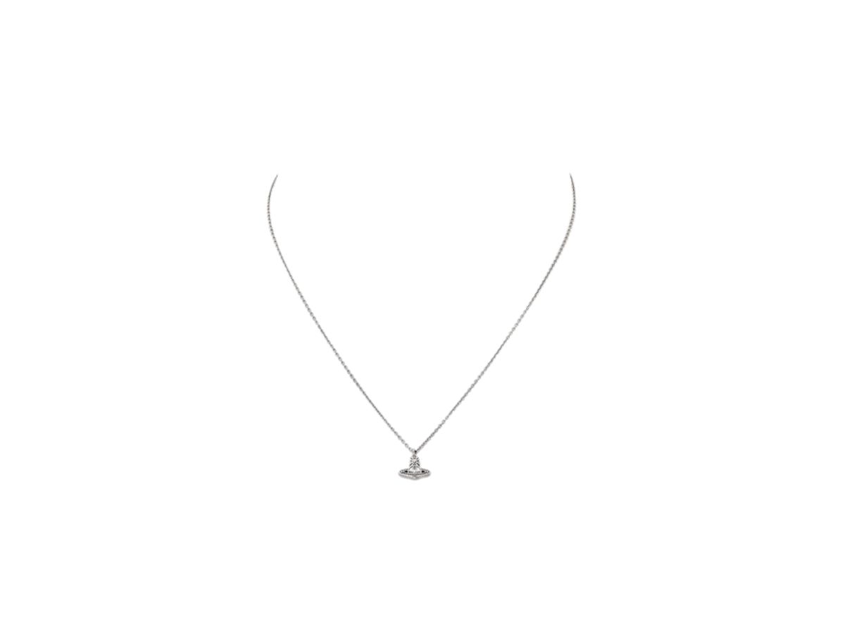 https://d2cva83hdk3bwc.cloudfront.net/vivienne-westwood-oslo-pendant-platinum-1.jpg