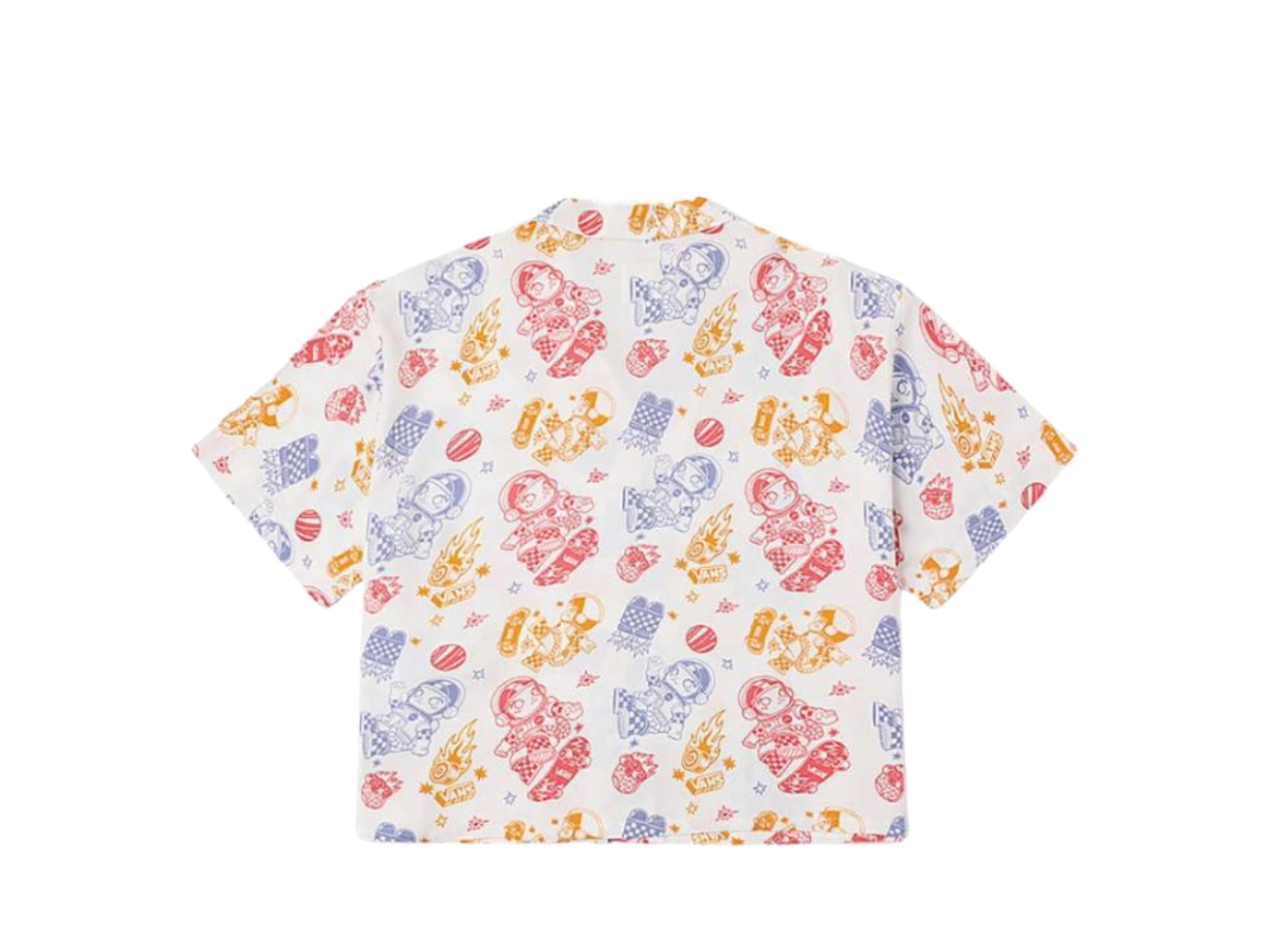 https://d2cva83hdk3bwc.cloudfront.net/vln-stavxsmmawssmc-vans-x-space-molly-misc-aop-w-ss-shirt-multi-color-2.jpg