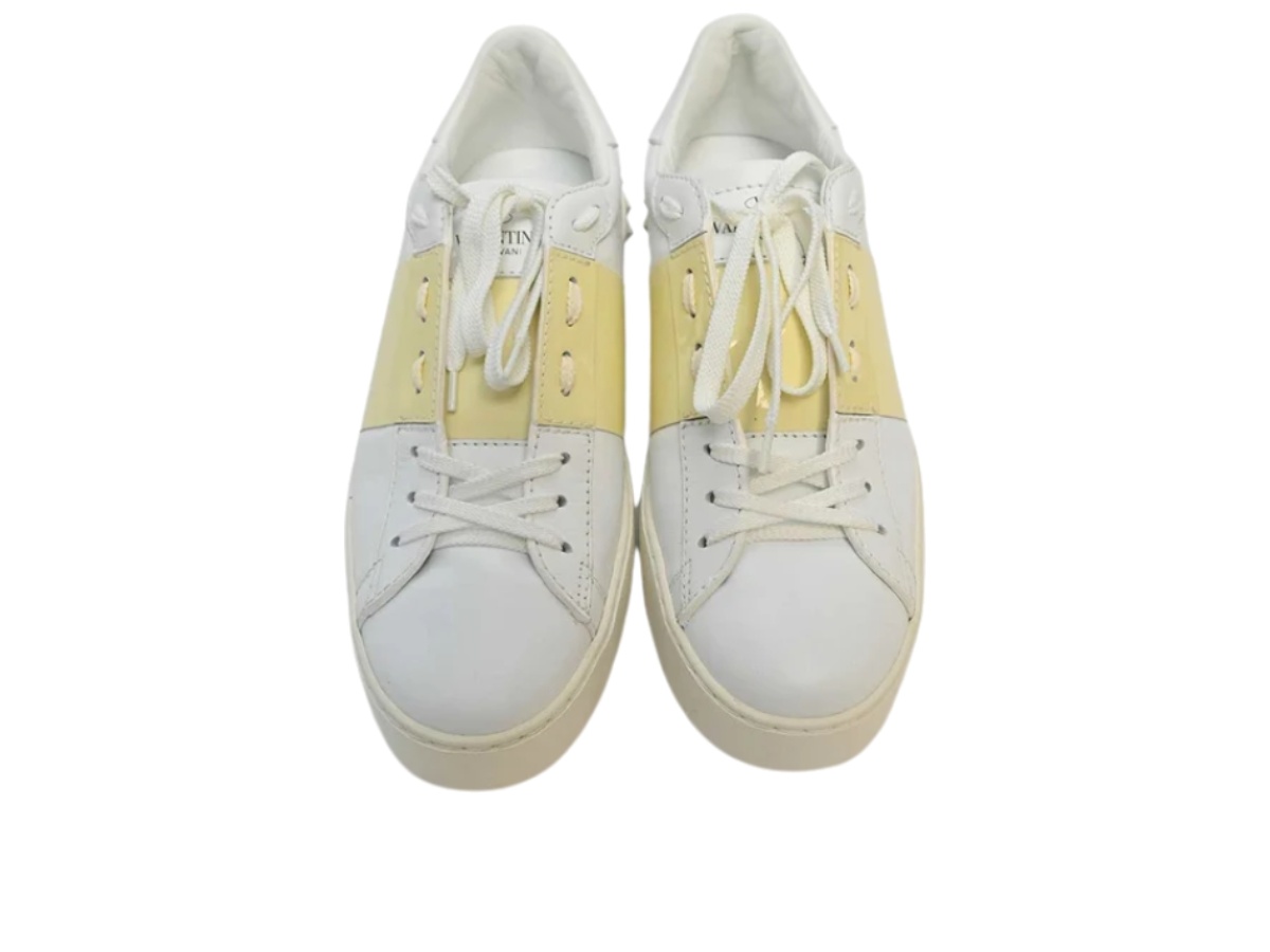 https://d2cva83hdk3bwc.cloudfront.net/vlt-sdsvgoltsw-valentino-garavani-open-low-top-sneakers-white-3.jpg