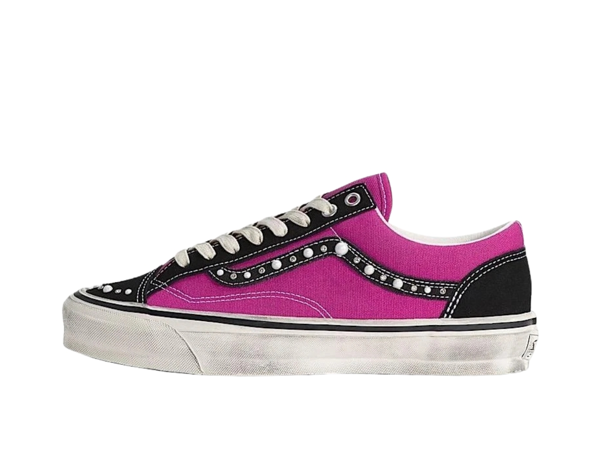https://d2cva83hdk3bwc.cloudfront.net/vn000e8vhle-vans-otw-old-skool-36-pearlized-pack-pink-black-2.jpg