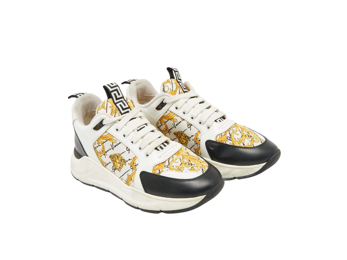 https://d2cva83hdk3bwc.cloudfront.net/vsc-snsvbplltsm-versace-baroque-printed-logo-low-top-sneakers-multicolor-2.jpg