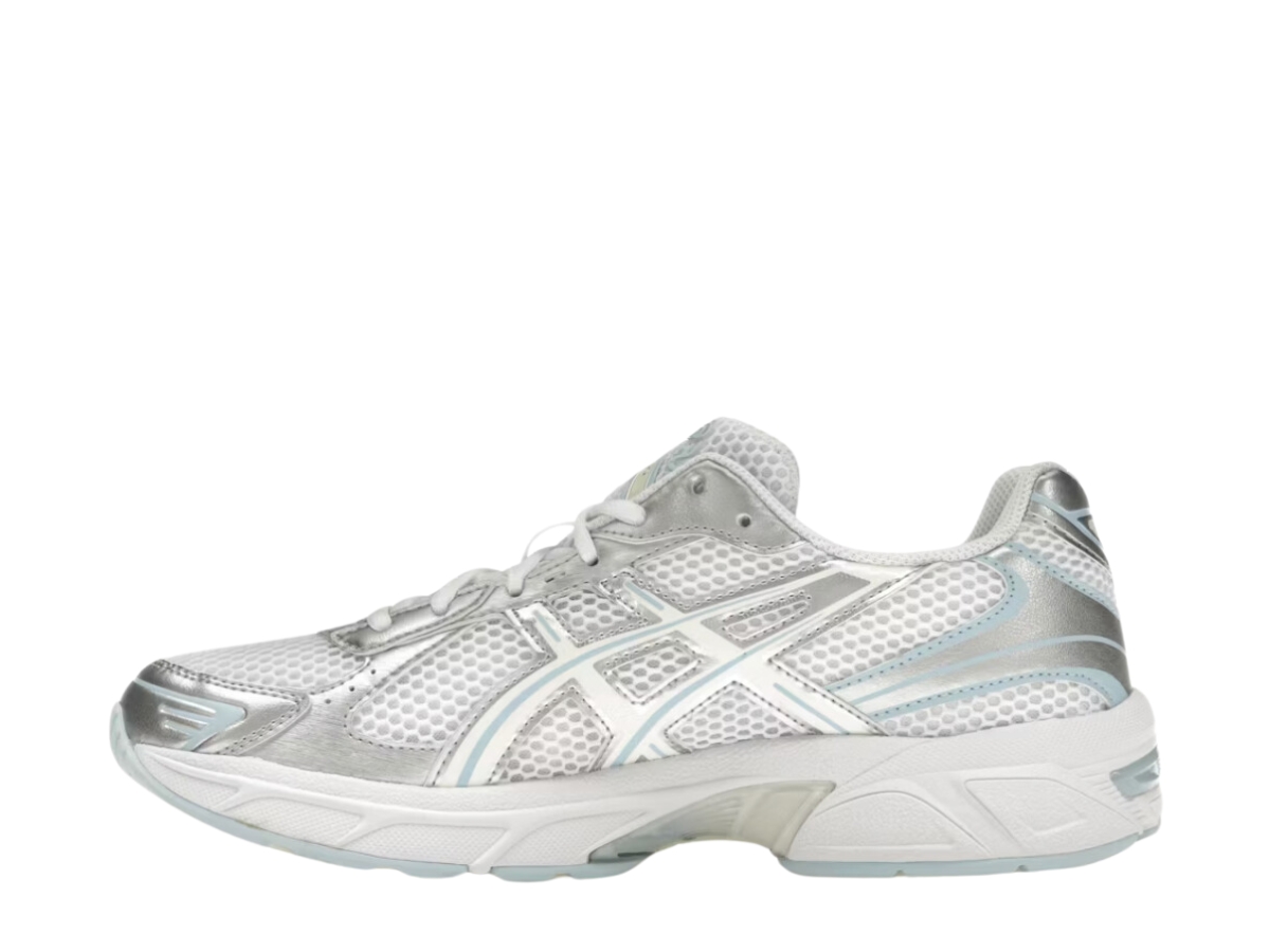 https://d2cva83hdk3bwc.cloudfront.net/w-asics-gel-1130-white-ivory-light-blue-2.jpg