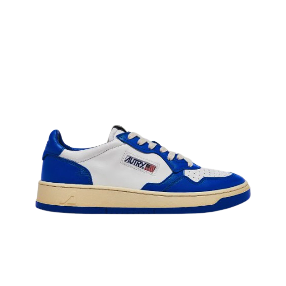https://d2cva83hdk3bwc.cloudfront.net/w-autry-medalist-low-leather-sneakers-azure-white-1.jpg
