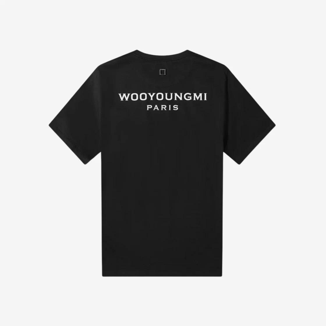https://d2cva83hdk3bwc.cloudfront.net/wooyoungmi-white-back-logo-t-shirt-black---22ss-2.jpg