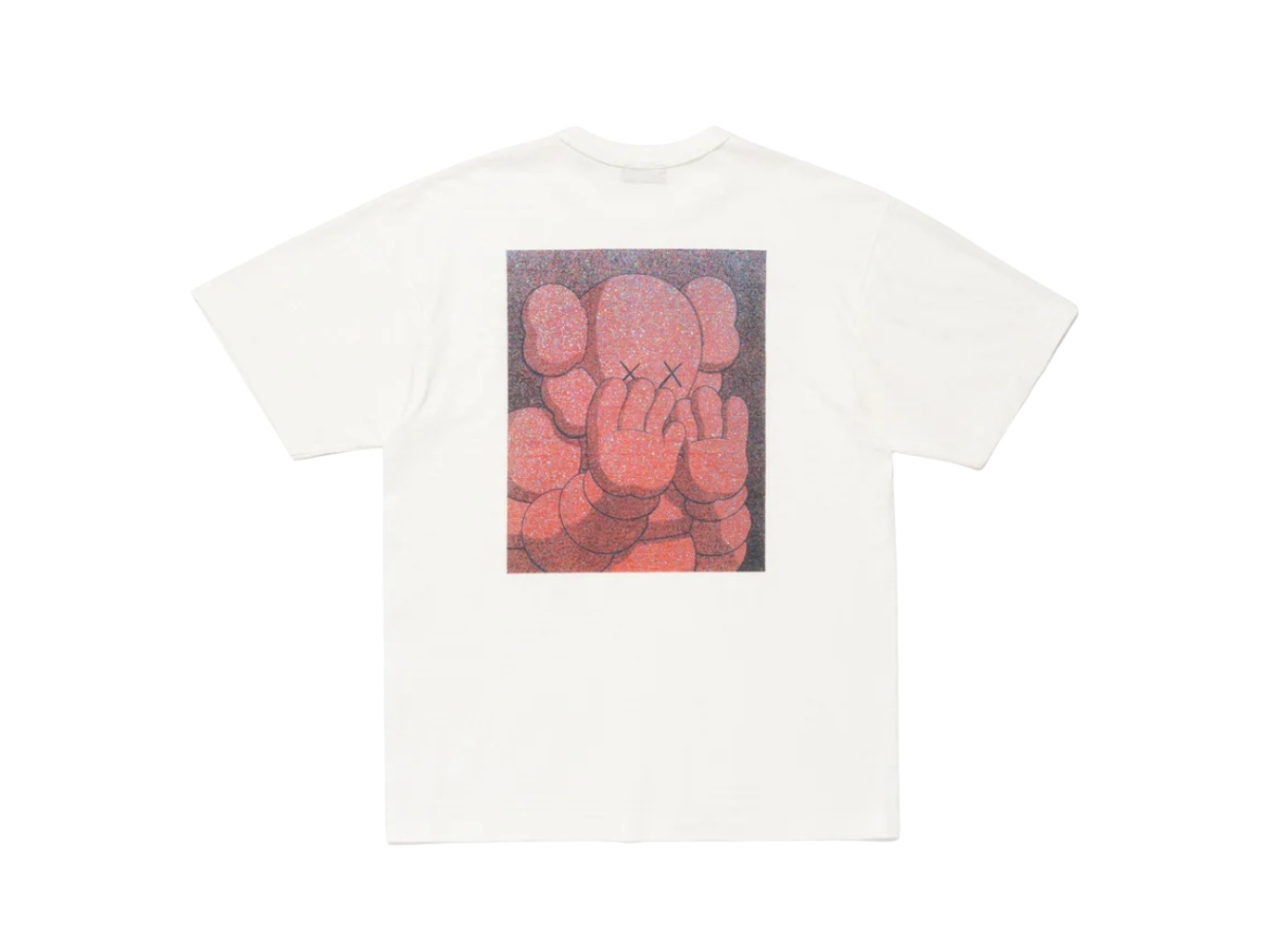https://d2cva83hdk3bwc.cloudfront.net/xx30te024-white-human-made-kaws-made-graphic-t-shirt-1-white-2.jpg
